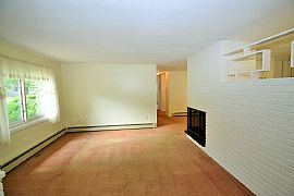 Lovely 3 Bedroom Home in Framingham, MA (Photo 2 of 8)