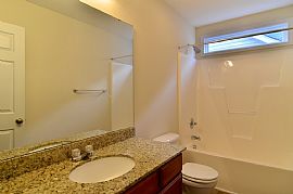 Cute and Gorgeous 3 Beds 2.5 Baths Single Family Home in Columbia, SC (Photo 8 of 9)