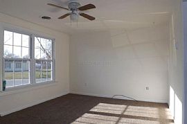 Like New Home For Rent in Salisbury, MD (Photo 2 of 6)