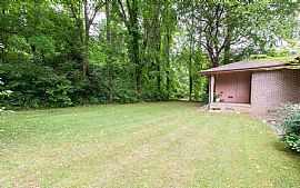 Spacious 3bdrms 2bths/fantastic Backyard  in Birmingham, AL (Photo 11 of 12)