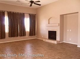 2415 Laguna Nigel Ct, Sierra Vista, Az 85635 in Sierra Vista, AZ (Photo 3 of 7)