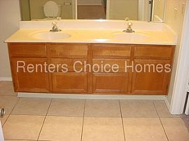 3837 E Bighorn Ave, Phoenix, Az 85044 in Phoenix, AZ (Photo 8 of 12)