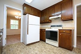 3 Bedrooms, 2 Full Baths, Large Family Room in Madison, AL (Photo 4 of 7)