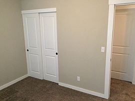 Updated 3 Bed, 1 Bath Single-Level Ranch Style Home in Portland, OR (Photo 6 of 10)