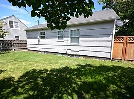 This Is a One Bedroom Home with 3 Bonus Rooms in The Basement in The Dalles, OR (Photo 12 of 12)