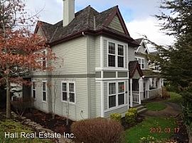 Beautiful Forest Heights 3 Bed 2.5 Bath Home with Office -  in Portland, OR (Photo 2 of 11)