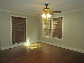 Very Nice and Spacious Updated Home in Shreveport, La in Shreveport, LA (Photo 3 of 9)