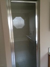  Great Rental Home. Large 3/2 with New Carpet and Paint Through in Jacksonville, FL (Photo 9 of 12)