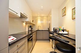 One Bedroom Apartment, Near Sf University High School, P in San Francisco, CA (Photo 4 of 6)