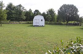  Beautiful Brick Single-Family Home, It Features 3 Beds, 2 Bath in Concord, NC (Photo 8 of 8)