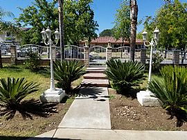 Luxury Executive Detached Home in Upland (4b / 3.5b) in Upland, CA (Photo 11 of 12)