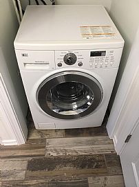 3 Bedroom, Recently Renovated, Utilities Included in Branford, CT (Photo 6 of 7)