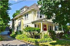 This Wonderful West End Home Will Make You Smile! in Hartford, CT (Photo 2 of 5)