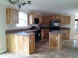 Beautiful 4bedroom House in Gillette, WY (Photo 3 of 6)