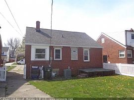 All Brick Bungalow Featuring 3 Bedrooms, 2 Bath 1,215 Sqft in Cleveland, OH (Photo 5 of 5)