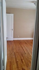 Beautiful Renovated Home 4 Bedroom 2 Bath with Full Amenities in Laramie, WY (Photo 10 of 12)