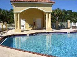 5040 Se Mariner Garden Cir, Stuart, Fl 34997 in Stuart, FL