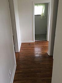 Beautiful 3bedroom House in Huntington, WV (Photo 5 of 6)