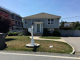 Beautiful 3bedroom House in Middletown, RI