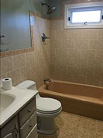 Beautiful 3bedroom House in Middletown, RI (Photo 5 of 7)