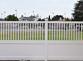 3bedroom Home For Rent Near Narrot Street in Torrance, CA (Photo 4 of 7)