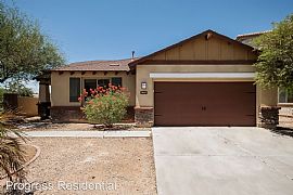 126 N 109th Dr, Avondale, Az 85323 in Avondale, AZ