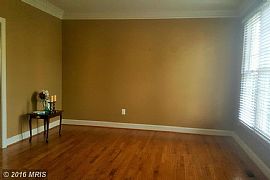 2 Bedroom Home Near Gainesville, Va  in Manassas, VA (Photo 3 of 12)