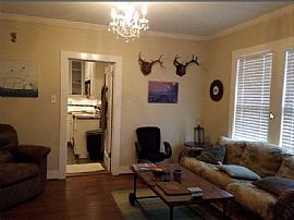 Well Maintained 2 Bedroom For Rent in Victoria, TX (Photo 4 of 4)