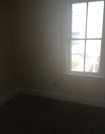 Great 3 Bedroom 2 Baths Single Family Home in Milwaukee, WI (Photo 4 of 8)