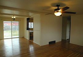 3bedrooms+2extra Room Make 5beds 2baths Single Family in Cheyenne, WY