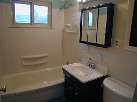 3bedrooms+2extra Room Make 5beds 2baths Single Family in Cheyenne, WY (Photo 9 of 11)