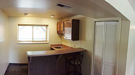4 Bed, 1938 Sqft, $1,050 in Sandy, UT (Photo 9 of 12)