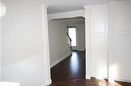 Beautiful 4 Bed Home in Auburndale, MA (Photo 5 of 6)