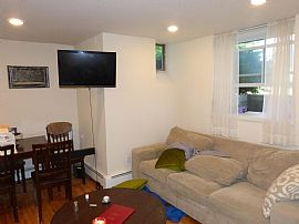 240 Edwards St #1 New Haven, Ct 06511 in New Haven, CT (Photo 5 of 7)