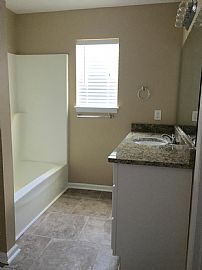 Dynamite Antioch Home! 3960 Pepperwood Dr in Antioch, TN (Photo 10 of 12)