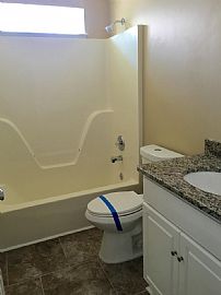 Dynamite Antioch Home! 3960 Pepperwood Dr in Antioch, TN (Photo 8 of 12)