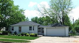 Spacious 3 Plus Bedroom Home with 2 Baths in Sioux Falls, SD