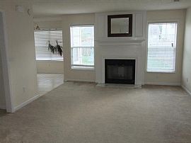 Nice Home Nestled in Willow Bend Neighborhood Features 3 Bedroo in Lexington, KY (Photo 4 of 10)