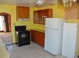 Quaint 2 Bedroom on Near 1/4 Acre Lot on Nice Dead End Street. in Tacoma, WA (Photo 2 of 3)