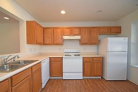 Low Maintenance All Brick Exterior 3 Bedroom Home in Dayton, OH (Photo 3 of 11)