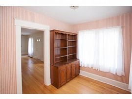 3 Bed, 2168 Sqft, $1,250 in Bedford, NH (Photo 5 of 10)