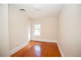 3 Bed, 2168 Sqft, $1,250 in Bedford, NH (Photo 6 of 10)