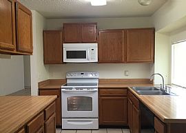 Sophisticated and Desirable 3 Beds Home For Rent in San Antonio, TX (Photo 4 of 6)