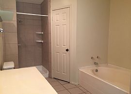 Sophisticated and Desirable 3 Beds Home For Rent in San Antonio, TX (Photo 5 of 6)