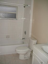 Charming 3/2/2 Home in Cape Coral, FL (Photo 6 of 8)