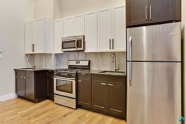 481 Wythe Ave # 1b, Brooklyn, Ny 11249.. in Brooklyn, NY