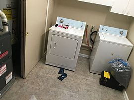 3 Bed 1 Bathroom House with Large Fenced in   Back Yard and She in Wichita, KS (Photo 6 of 6)