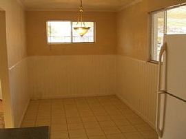This 3/2 Home Features a Large Den, in Jacksonville, FL (Photo 2 of 4)