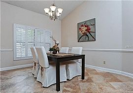 Colonial Home with 3 Bedrooms 2 Bathrooms in Newark, NJ (Photo 2 of 6)