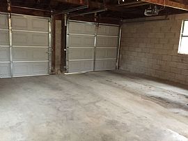 Potential Home For Rent!! This Is a Beautiful 3 Bedroom 1.5 Bat in Columbus, OH (Photo 2 of 5)